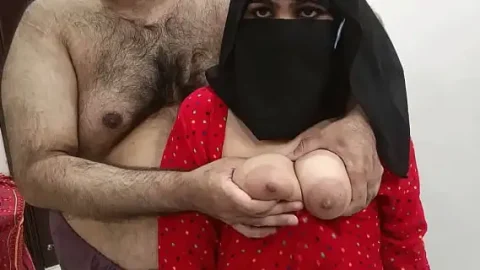 pakistani stepdaughter in hijaab fucked by her own stepfather 1734373594